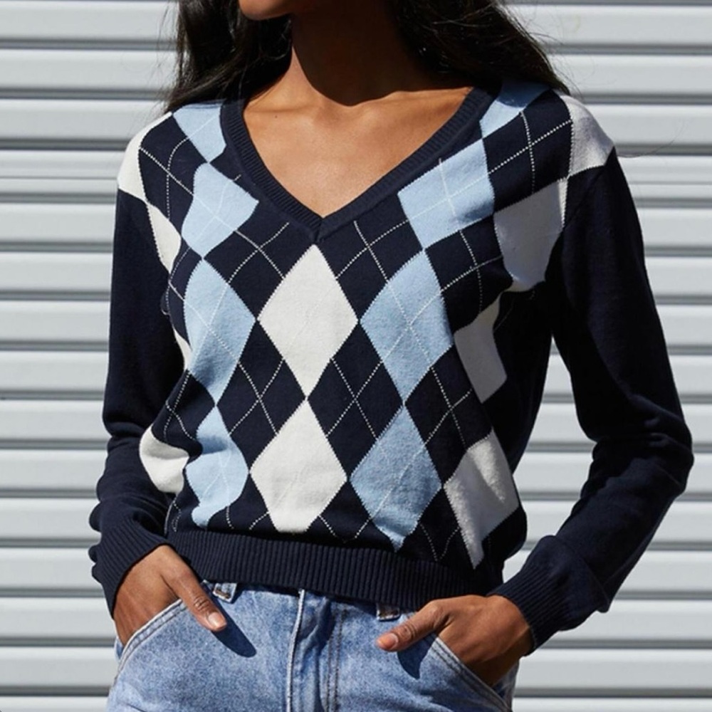 Brandy Melville Navy V-Neck Diamond Sweater